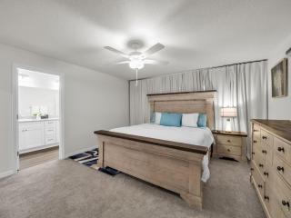 Bright & Charming 4BR Home in Ocala home - Marion Oaks - 5