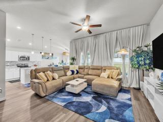 Bright & Charming 4BR Home in Ocala home - Marion Oaks - 4