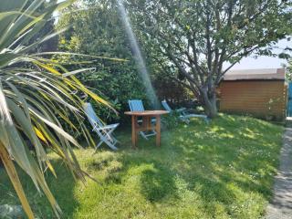 Beautiful Victorian home with private pet-friendly garden sleeps 6 - Holyhead - 7