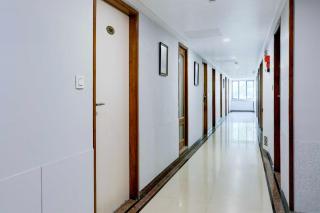 Hotel O Limda Chowk - Rajkot - 0