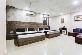 Hotel O Model Town Road Near Bus Stand - Ludhiana - 9