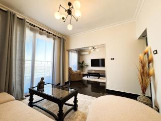 Breathtaking Maadi 3BR Apartment with Nile Views - 8