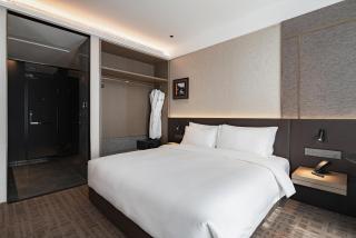 中濠国际酒店重庆华南城店 - Chongqing - 4