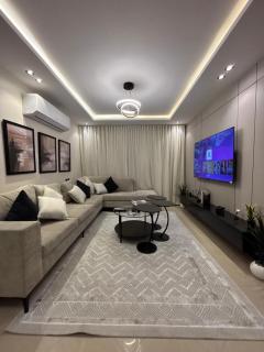 Luxury apartment in Al Ghadir - Riad - 1