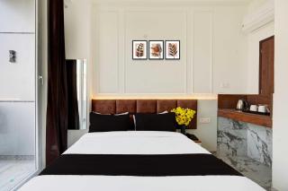 Hotel O Surajpur Chowk Greater Noida - Noida - 5