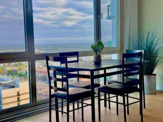 Sunny Condo with Panoramic Ocean Views - 8