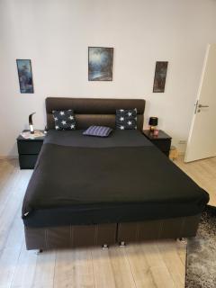 MD- City, EG, Top in Preis- Leistung, Lage, Deluxe App mit 2 Schlafzimmer, Merkmale Qeensize Bett, Romantk DZ - 7