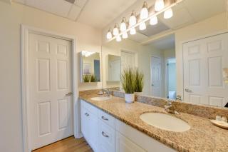 Sunny Condo with Panoramic Ocean Views - 1