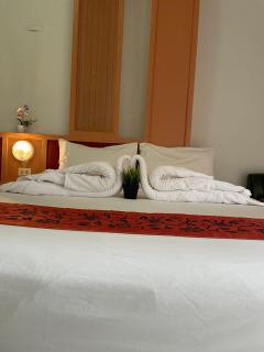 Happy 2 Hotel - Bangkok - 0