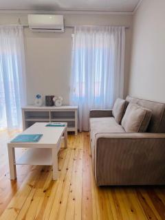 Ntiniakos House - Plomari - 9