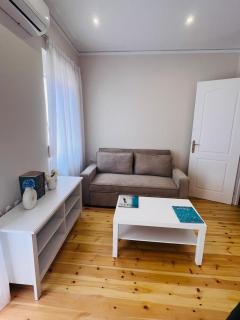 Ntiniakos House - Plomari - 8