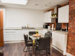 CASTLE STREET - City Centre 2 bedroomed Apt sleeps 8 - Liverpool - 5