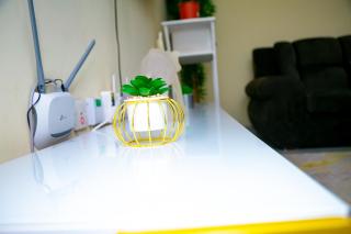 Stylish, spacious & beautiful apartment comfort close to town - 0