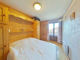 Appt rénové 3 pièces, 6 couchages, proche centre, ascenseur, lave-vaisselle, lave-linge - FR-1-241-35 - Le Grand-Bornand - 2