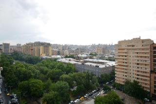Modern apartment for rent in Buzand Street BU944 - Erevan - 2