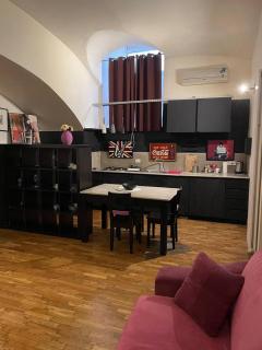 Amedeo Metro Loft Napoli Centro - 8