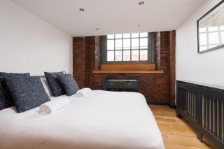 Liverpool Warehouse Flat - Sleeps 5, WiFi, Free On-Site Parking - Liverpool - 9