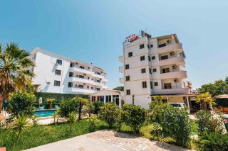 Lion Hotel - 3