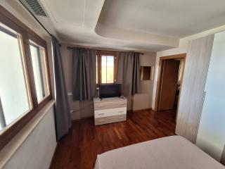 Solaria House appartamenti con cucina a 200 MT dalla Basilica di Padre Pio e 600 MT dall'ospedale Casa Sollievo della Sofferenza - 5