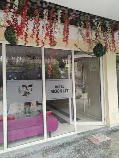 Hotel MoonLit - Noida - 0