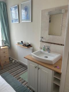 Four Seasons Guest House - Canterbury - 7