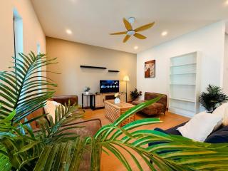 WhiteZen Family Homestay 9Room for 20pax Central Penang - Jelutong - 0