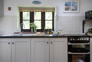 Linhay - Noss Mayo - 2