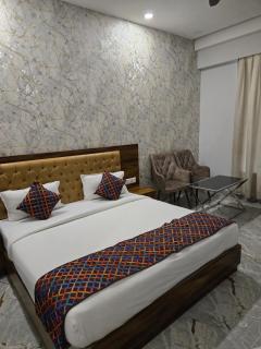 Palm Berry Resort - Motīhāri - 9
