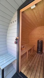 Campingplatz auf Rügen - Stellplatz für Wohnmobile , Wohnwagen , auch zum Zelten - in direkter Nähe zum Naturstrand -Natur Pur - Feriensiedlung Schwalbennest - Dranske - 5