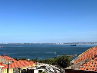 Alfama Charm - Authentic Lisbon Stay - Lisbona - 0