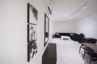 Tabarja Hills loft with garden - - 5