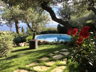 Luxury Villa Zaffiro - Pool, Garden and Sea View - 3