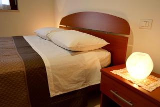Two-room apartment & parking - Brecciarola - 3