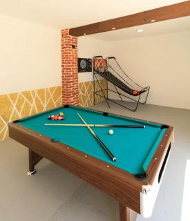 Two Villas with Pool and Jacuzzi, Villa Marin, Pridraga - Pridraga - 6