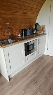 Glamping Pod - Mawgan Porth - 4