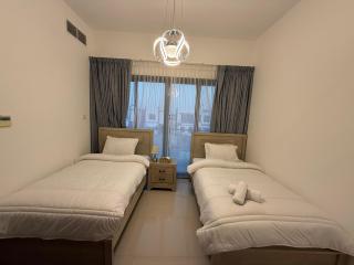 3BR Amazing Seaview Private Villa with Pool - Fujairah - 2