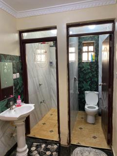 Cozy and Modern 2 Bedroom MIREMA - Nairobi - 7