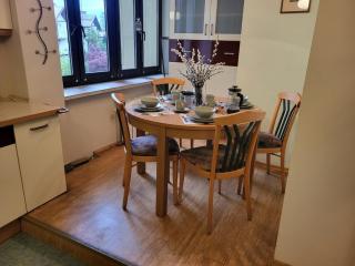 Large room with wardrobe space - Warsaw - 3