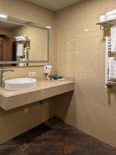 Dreamland Oasis Sea View Studio with Garden - 1
