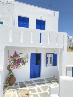 Chora's Cycladic Aura - Serifos Chora - 0