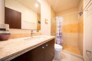 Modern 2 Bedroom Condo with Pool, BBQ & Gym - Solana At Sabbia Condos - Playa del Carmen - 4