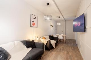 Bright 3BR 2BA in the Plateau - Montréal - 9