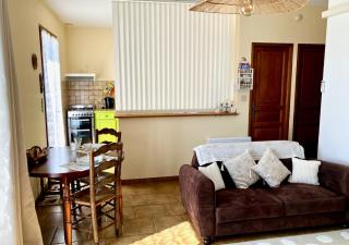 Air-Con & Cosy 3-Star Windmill Cottage of Monpazier within 5 mins' walk to village - 6