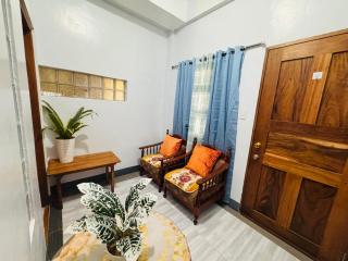 Comfy Unit 1 BR Unit With Living Room at Sonia's Island Stay - Virac - 0