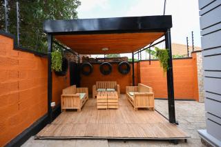 Cascade Cove Kampala -Jacuzzi - Gazebo with Fountain - Kampala - 5