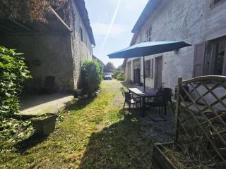 Charmante maison avec jardin au coeur du vignoble Savoyard - Jongieux - 2