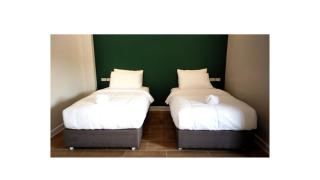 Natcha Hotel and Residence - - 8