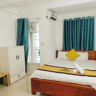Crowne Cafe Hotel Pham Ngu Lao - Ho Chi Minh-stad - 0