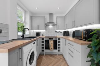 Your Whitefield Escape - Cozy 2BR, High-speed WiFi & Parking - Whitefield - 6