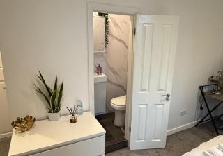 Peeams Abode Erith - Erith - 7